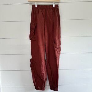 C’est Toi Women’s Small Nylon Cargo Jogger Pants